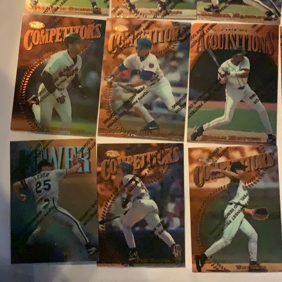 Bundle of Baseball Cards 453 - Picture 4 of 5